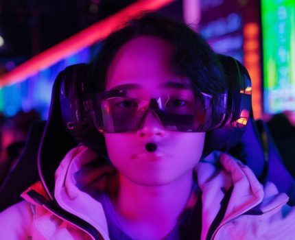 Play hit: Kto, Rik và Trò chơi trực tuyến – Cánh cửa mới trong giải trí số